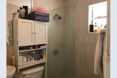 421 NE 68th St #15, Miami, FL 33138 - Photo 21