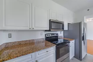 5900 Collins Ave, Miami Beach, FL 33140 - Photo 7