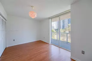 5900 Collins Ave, Miami Beach, FL 33140 - Photo 15