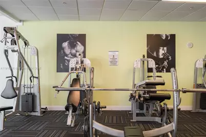 1750 N Bayshore Dr #3409, Miami, FL 33132 - Photo 23