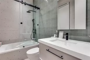 9045 Hawthorne Ave, Surfside, FL 33154 - Photo 43