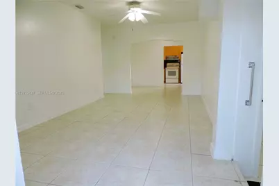 3134 SW 25th Ter #front, Miami, FL 33133 - Photo 3