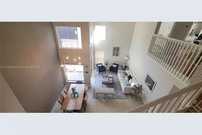 1055 Yellow Birch Ter, Hollywood, FL 33019 - Photo 5