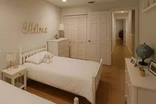 1055 Yellow Birch Terrace, Hollywood, FL 33019 - Photo 21