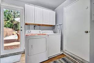 515 S 58th Terrace, Hollywood, FL 33023 - Photo 31