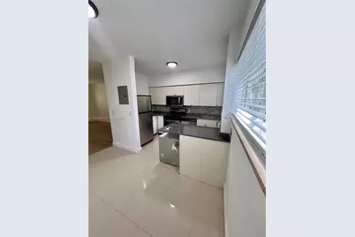 1198 Marseille Dr #4, Miami Beach, FL 33141 - Photo 5