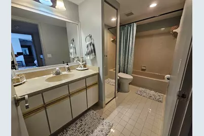 8457 Boca Rio Dr, Boca Raton, FL 33433 - Photo 33