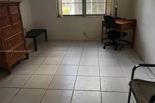 4851 NW 26th Ct, Lauderdale Lakes, FL 33313 - Photo 11