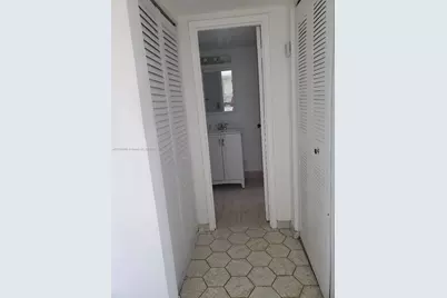 4851 NW 26th Ct #237, Lauderdale Lakes, FL 33313 - Photo 7