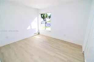 9775 SW 221st St, Cutler Bay, FL 33190 - Photo 23