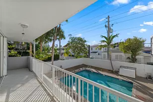 7832 Collins Ave, Miami Beach, FL 33141 - Photo 29