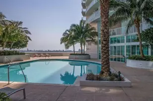 1900 N Bayshore Dr, Miami, FL 33132 - Photo 25