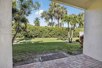 17061 NW 17th St, Pembroke Pines, FL 33028 - Photo 39