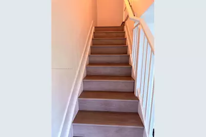 4624 NW 83rd Ave, Doral, FL 33166 - Photo 11