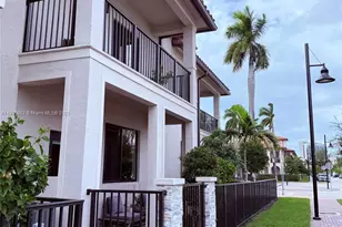 4624 NW 83rd Ave, Doral, FL 33166 - Photo 13