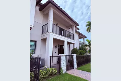 4624 NW 83rd Ave, Doral, FL 33166 - Photo 1