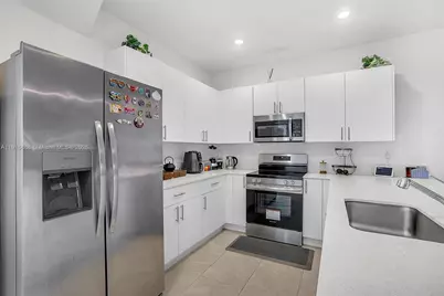 12859 SW 243rd Ter, Homestead, FL 33032 - Photo 5