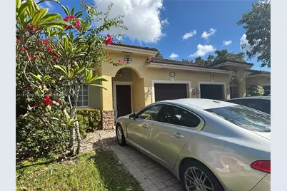 1221 NE 32nd Ter, Homestead, FL 33033 - Photo 23