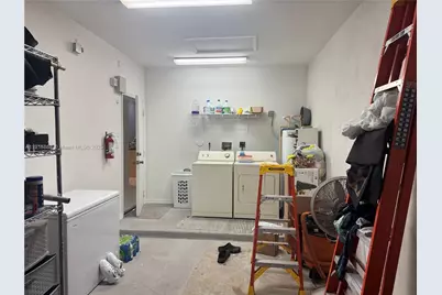 1221 NE 32nd Ter, Homestead, FL 33033 - Photo 17