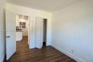 2770 SW 34th Ct, Miami, FL 33133 - Photo 9