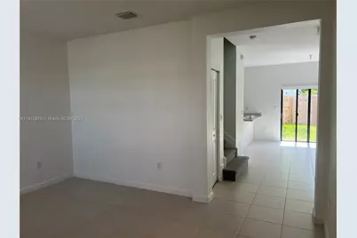 28701 SW 132nd Pl, Homestead, FL 33033 - Photo 3