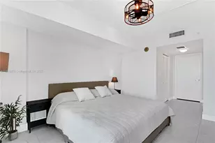 1800 N Bayshore Dr, Miami, FL 33132 - Photo 13