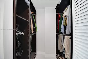 1800 N Bayshore Dr, Miami, FL 33132 - Photo 17