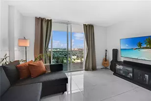 1800 N Bayshore Dr, Miami, FL 33132 - Photo 3