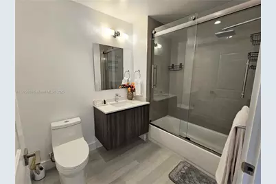 1938 Jackson St #202, Hollywood, FL 33020 - Photo 15