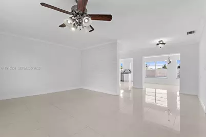 2601 Acapulco Dr, Miramar, FL 33023 - Photo 17