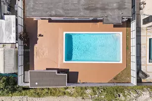 2601 Acapulco Dr, Miramar, FL 33023 - Photo 9