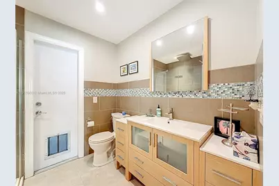 2321 NW 102nd Way, Pembroke Pines, FL 33026 - Photo 21