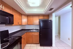 13920 Lake Placid Ct, Miami Lakes, FL 33014 - Photo 1