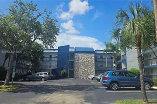 3190 Holiday Springs Blvd, Margate, FL 33063 - Photo 21