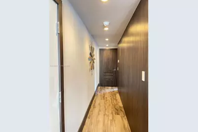 610 8th St #101, Miami Beach, FL 33139 - Photo 11