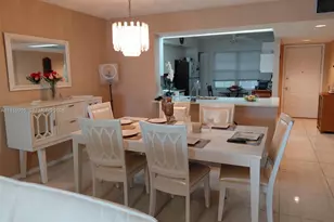 13001 SW 11th Ct, Pembroke Pines, FL 33027 - Photo 13