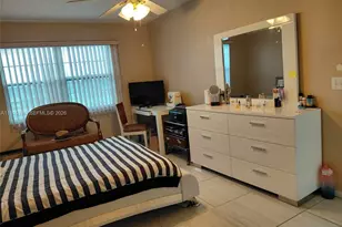 13001 SW 11th Ct, Pembroke Pines, FL 33027 - Photo 17