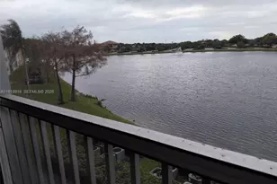 13001 SW 11th Ct, Pembroke Pines, FL 33027 - Photo 9