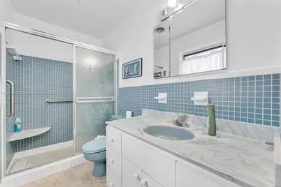 1325 NE 171st St, Miami, FL 33162 - Photo 13