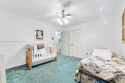 1325 NE 171st St, Miami, FL 33162 - Photo 9