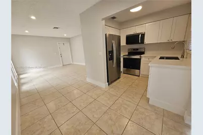 2509 Hayes St #2509, Hollywood, FL 33020 - Photo 1