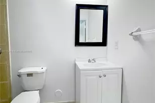 7280 NW 114th Ave, Doral, FL 33178 - Photo 11