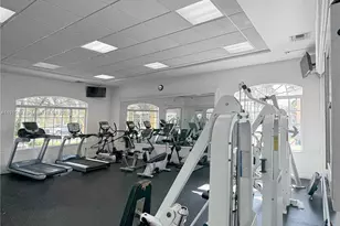 7280 NW 114th Ave, Doral, FL 33178 - Photo 13