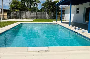 8700 SW 42nd Terrace, Miami, FL 33165 - Photo 5