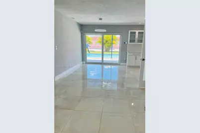 8700 SW 42nd Ter, Miami, FL 33165 - Photo 3