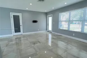 8700 SW 42nd Terrace, Miami, FL 33165 - Photo 17