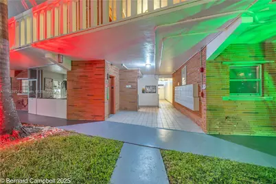 161 NE 10th Ave #15A, Hallandale Beach, FL 33009 - Photo 9