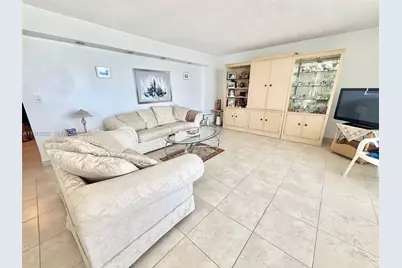 2030 S Ocean Dr #521, Hallandale Beach, FL 33009 - Photo 9