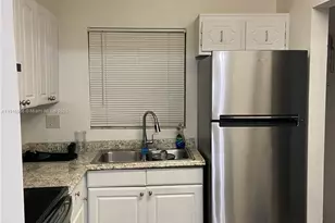 7502 NW 30th Pl, Sunrise, FL 33313 - Photo 11