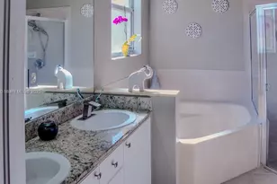 1701 SE 17th Ave, Homestead, FL 33035 - Photo 17